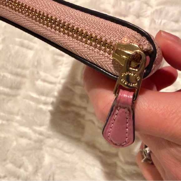 Coach Blush Butterfly Print Wallet - Picture 9 of 9